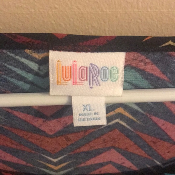 NWT LuLaRoe Irma - Picture 4 of 4